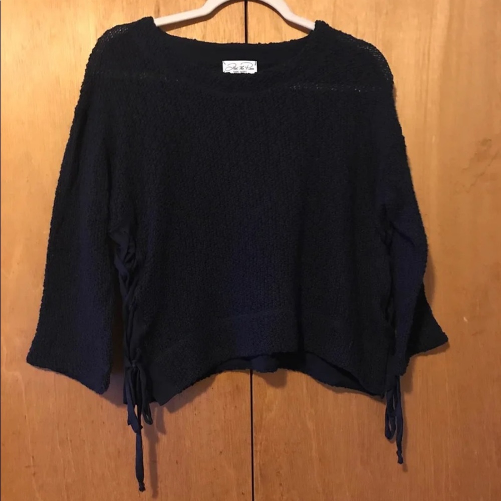 Feel The Piece Sweater
